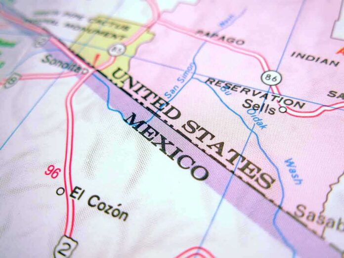 20054620 featured image US and Mexico border