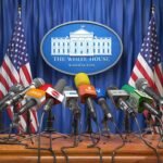 Multiple microphones at White House