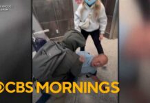 Undercover ICE Airport Takedown Stuns Travelers Video shows plainclothes ICE officers attempt to detain man at Las Vegas airport